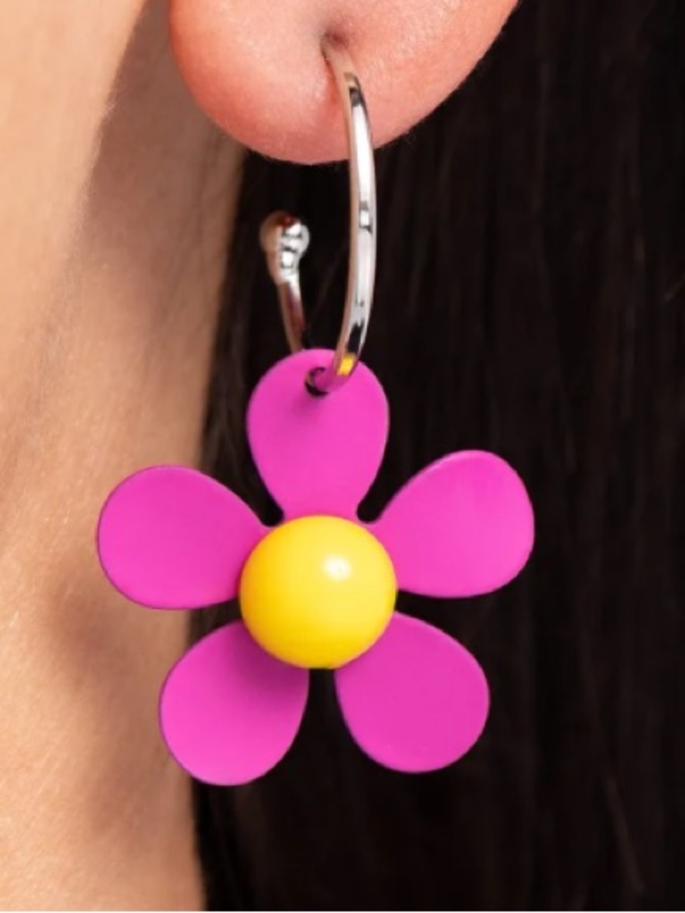 🌸🩷🌸 “MORE FLOWER TO YOU!” HOT PINK HOOP EARRINGS ~ PAPARAZZI❗️ 🌸🩷🌸